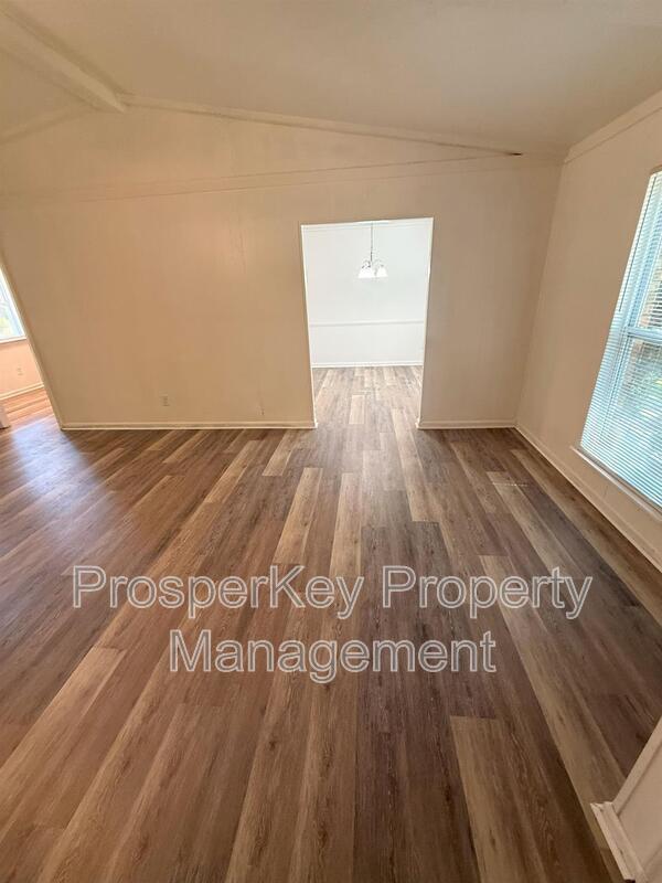 Building Photo - 7331 Paprika Ln