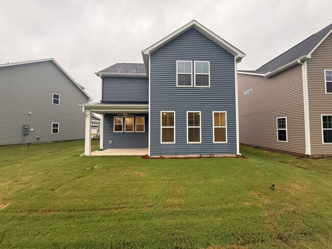 Building Photo - 443 White Oak Gdn Wy