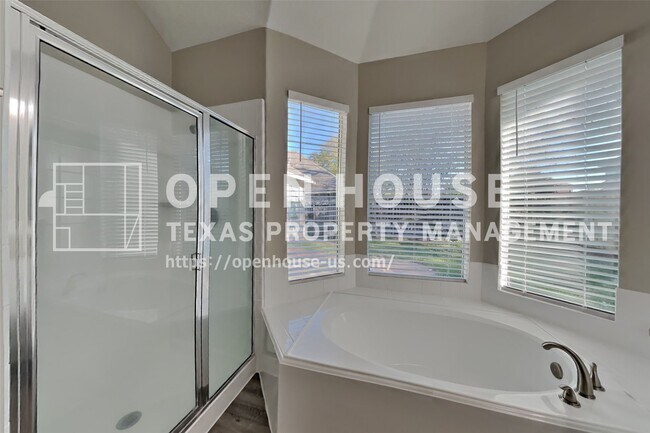 Building Photo - 17326 Granberry Gate Dr