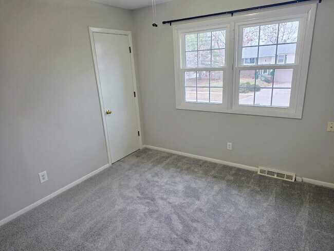 Building Photo - 4405 68th St