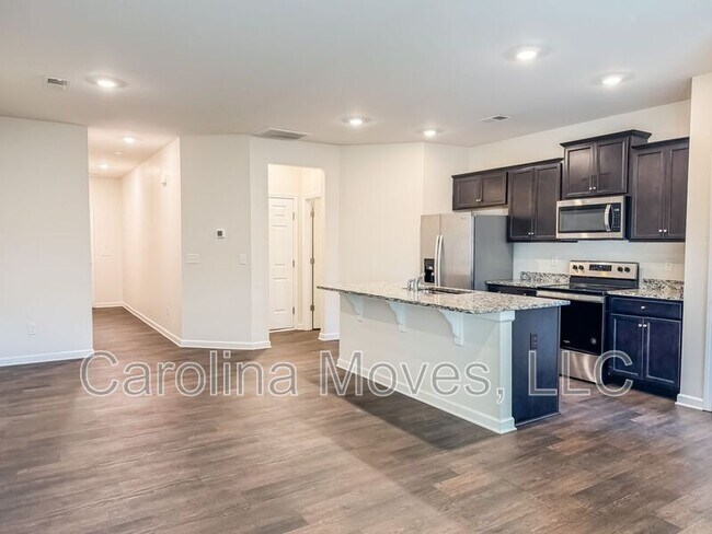 Building Photo - 117 Southridge Ct