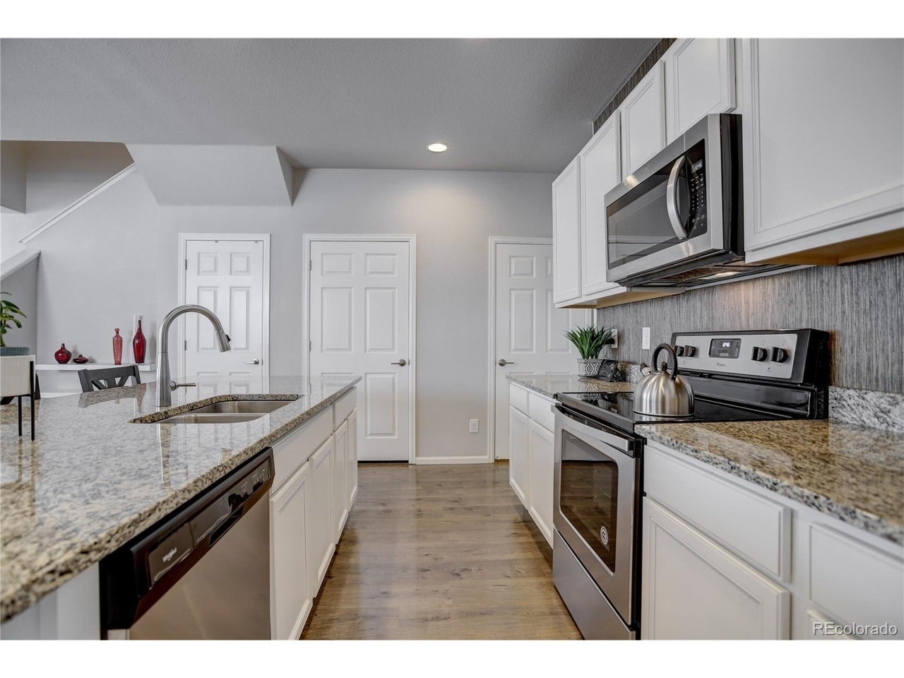 Kitchen 2 - 16061 Bolling Dr