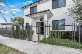 Building Photo - 11855 SW 220th St