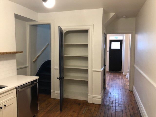 Building Photo - 4406 Cessna Way