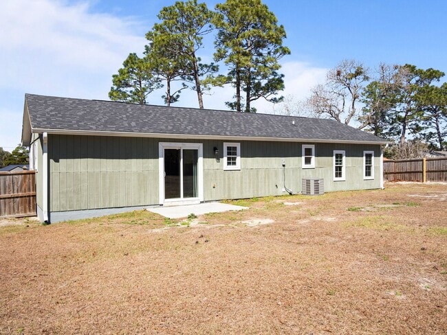 Building Photo - Welcome to Crown Point!