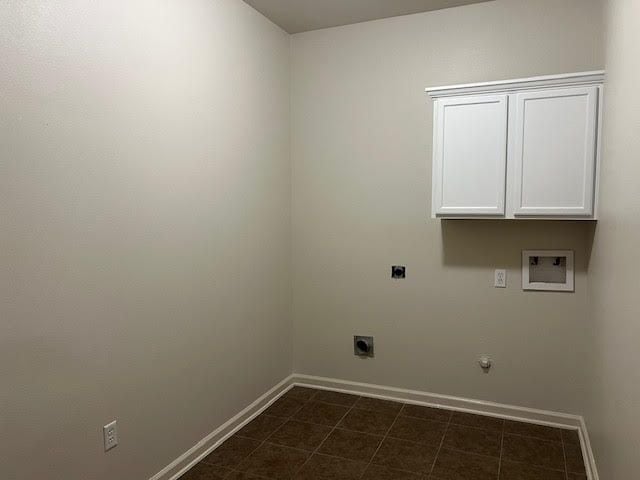 Building Photo - 17060 Jamestowne Dr