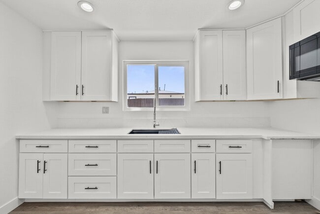 Building Photo - 35114 82nd St E