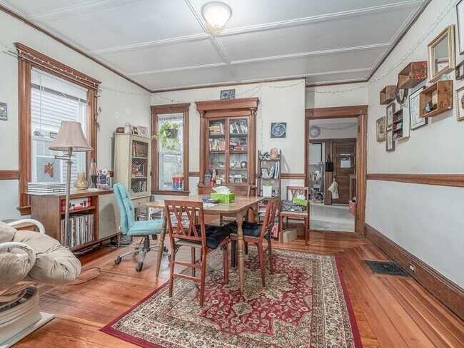 Building Photo - 81 Bristol Rd