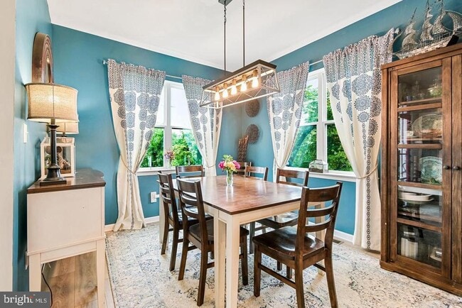 Building Photo - 26 High St