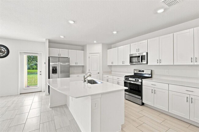 Building Photo - 35418 Ackley Trce