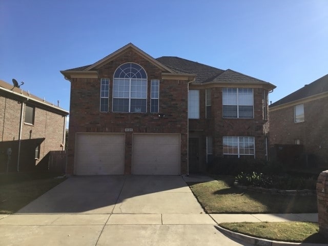 Building Photo - 1125 Highland Station Dr