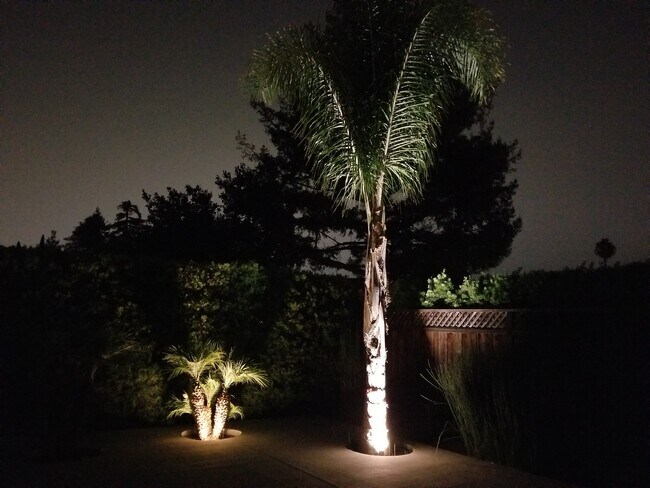 Building Photo - 14874 Acton Dr