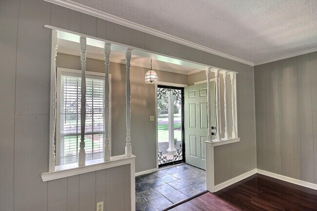Building Photo - 1074 Tararidge Dr