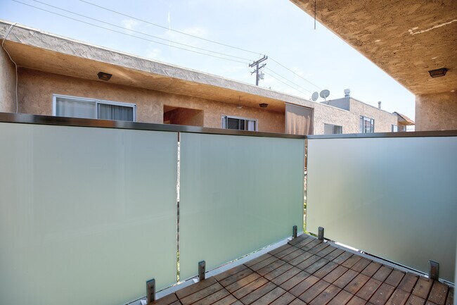 Building Photo - 1337 Berkeley St