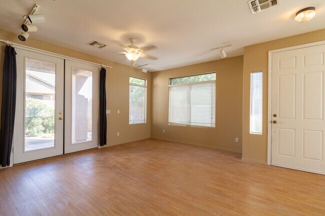 Building Photo - 778 S Jesse St
