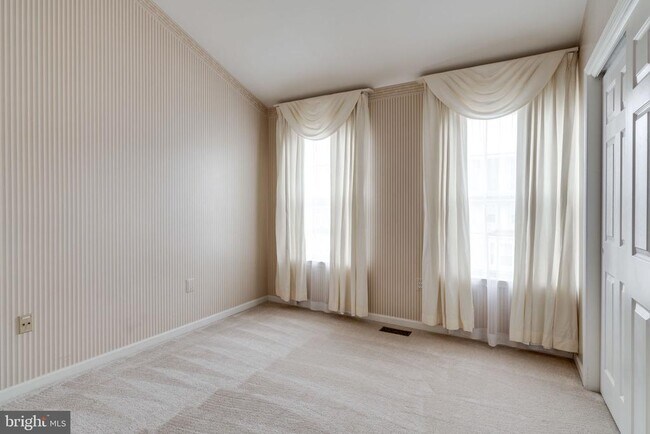 Building Photo - 5136 Ballycastle Cir