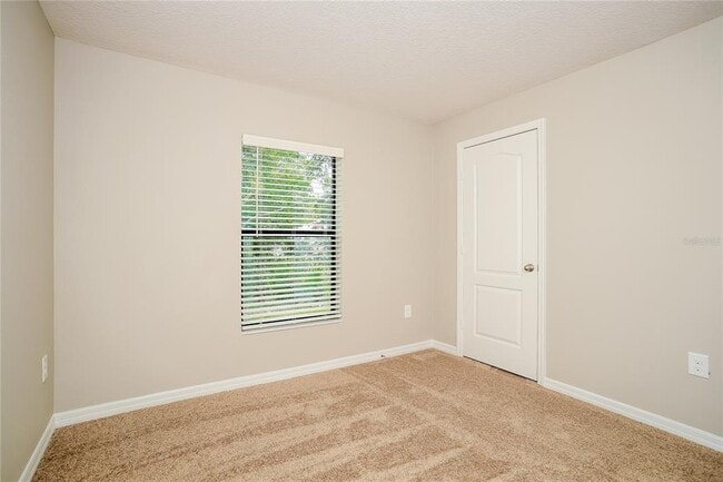 Building Photo - 279 Fig Ct