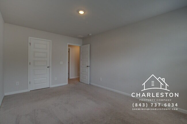 Building Photo - 4105 Quincy Adams Ln