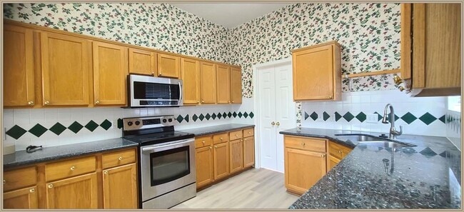 Building Photo - 9602 Meadowchase Ct