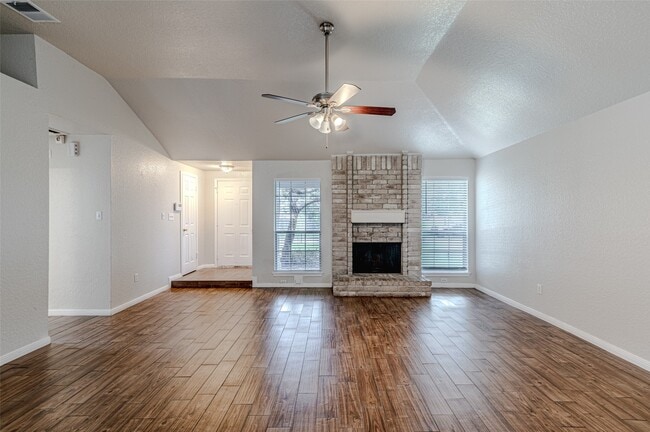 Building Photo - 1710 Blindlake Dr