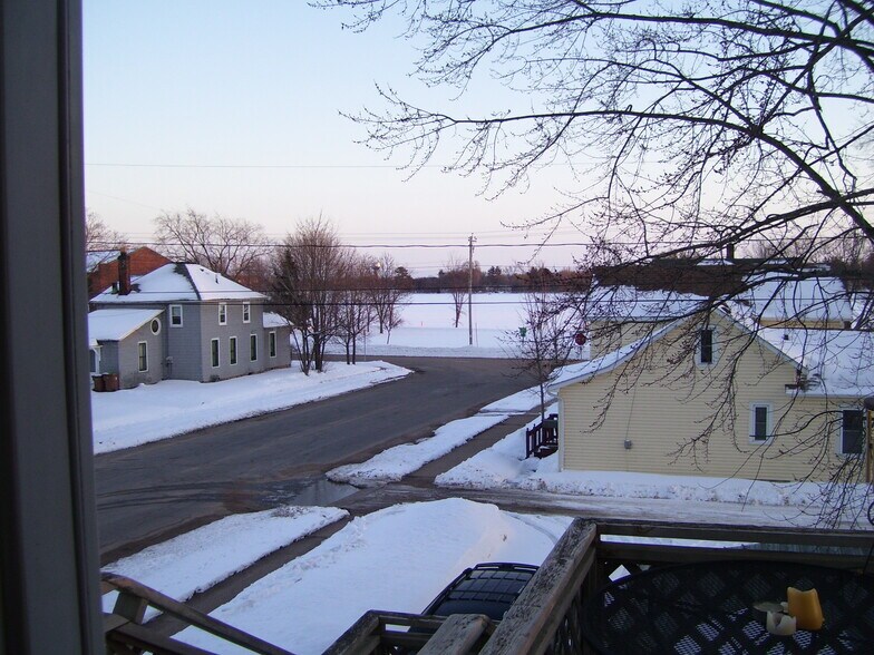 Building Photo - 333 Washington Ave