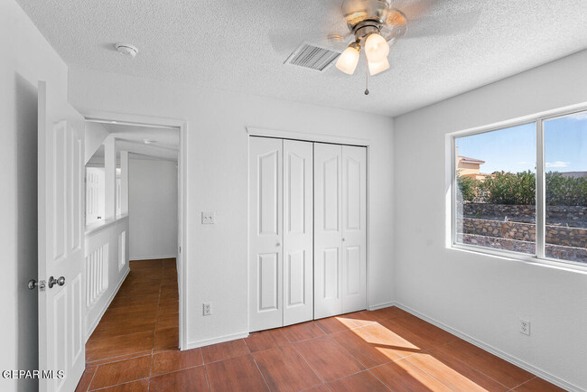 Building Photo - 6696 Dakota Ridge Dr