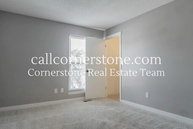Building Photo - 237 Saddlemountain Rd