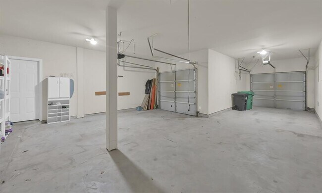 Building Photo - 31322 Evergreen Park Ln