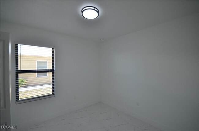 Building Photo - 2188 Barker Blvd