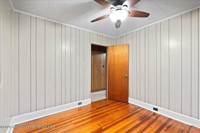 Building Photo - 1446 Thackery St