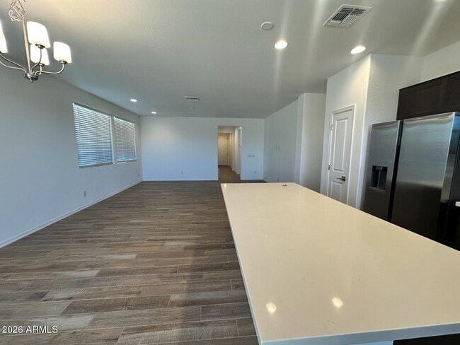 Building Photo - 14360 W Alameda Rd