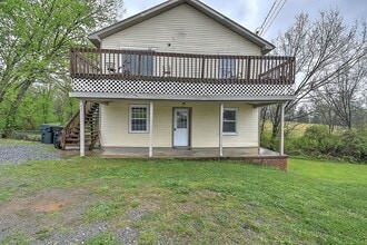 Building Photo - 635 S McKee St