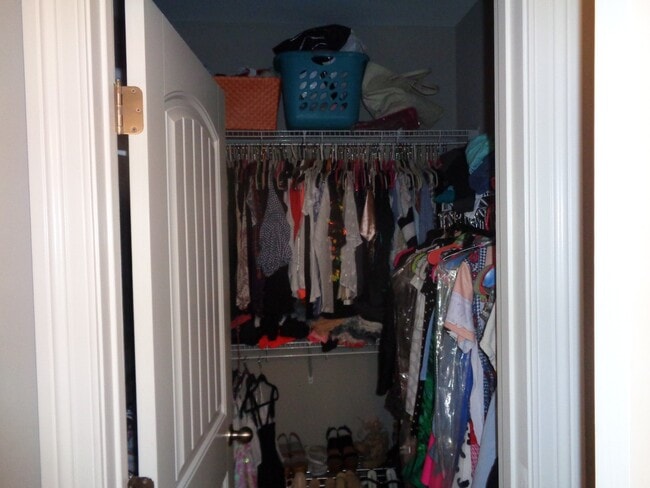 Building Photo - 4BR/4.5BA For Rent