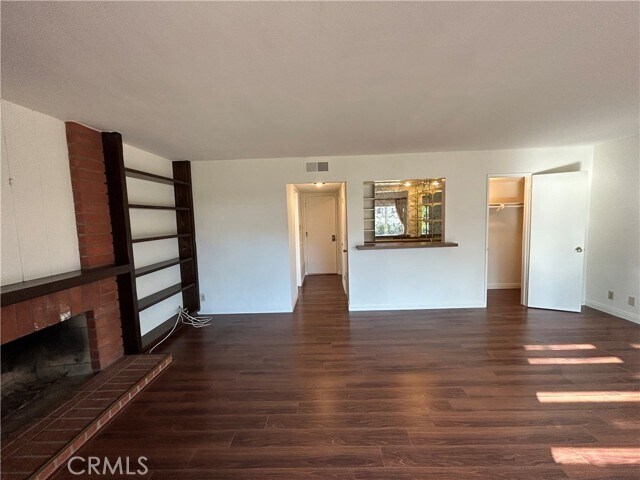 Building Photo - 2332 W 233rd St