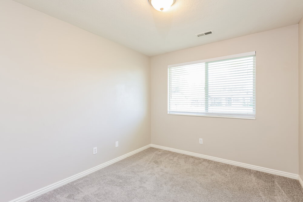 Building Photo - 3056 W 1010 N