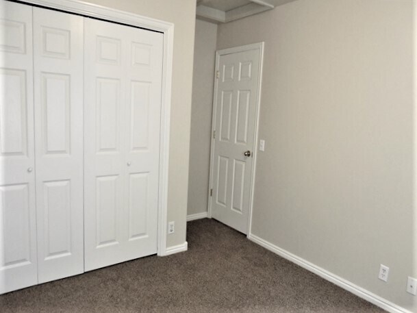 Building Photo - 2053 W 750 N