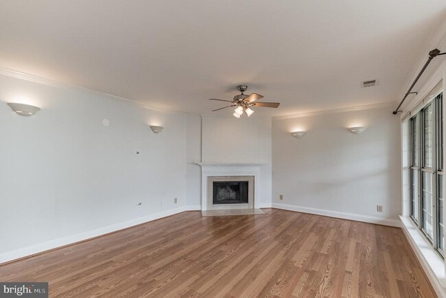 Building Photo - 8159 Bayonet Way