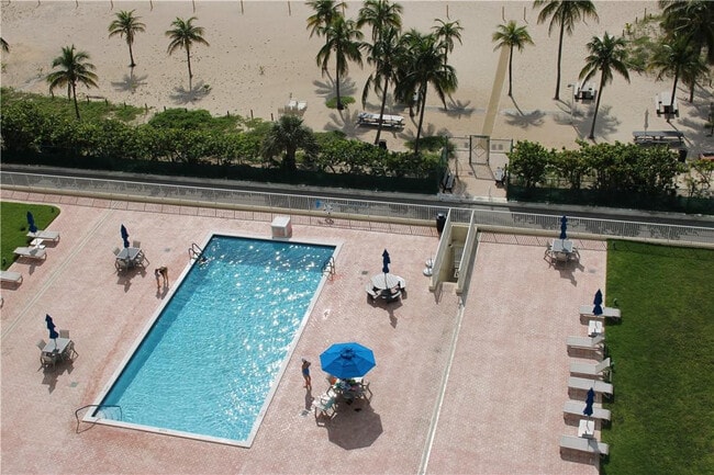 Building Photo - 750 N Ocean Blvd