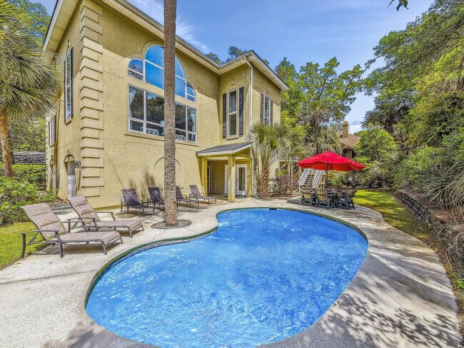 Building Photo - 3 Cassina Ln