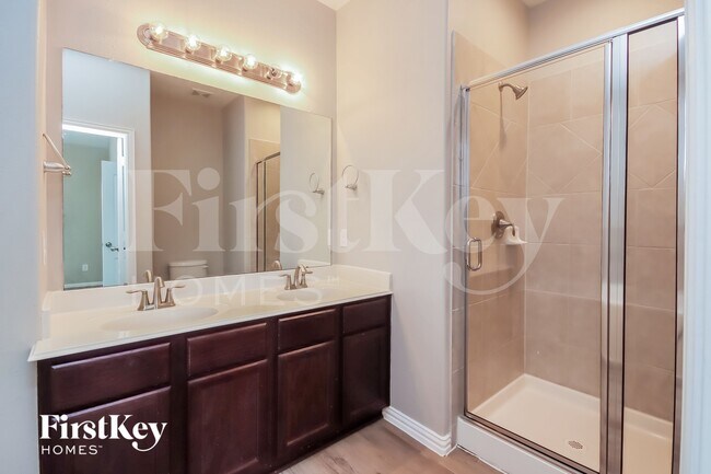 Building Photo - 3811 Hunters Trail