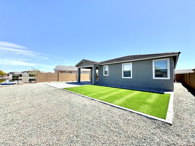 Building Photo - 21656 N Belt Dr