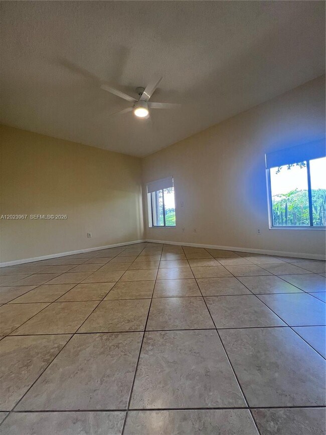 Building Photo - 16373 Malibu Dr