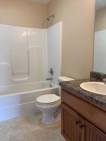 Building Photo - 1615 Manchester Trail NE