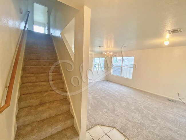 Building Photo - 4bd/2.5 in Killeen TX