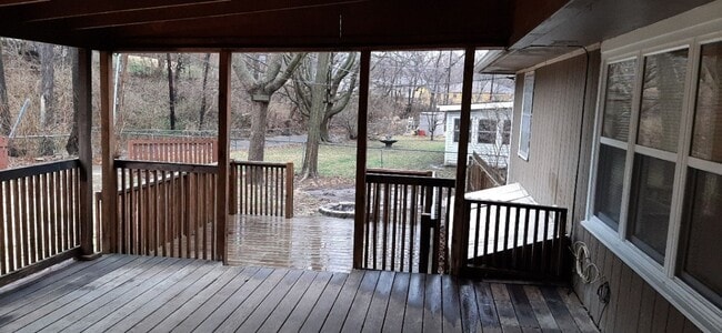 Building Photo - COMING SOON!! 3 bed, 2 bath Newly Remodeled