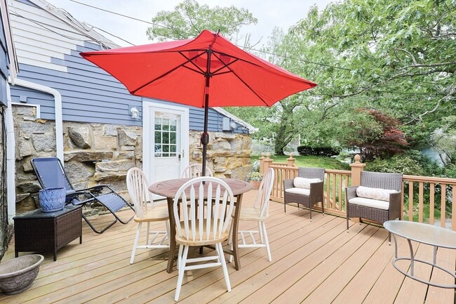 Building Photo - WINTER RENTAL: Granite Cottage