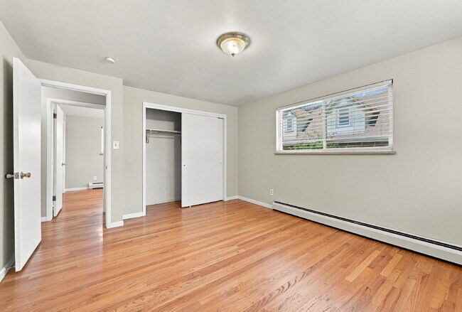 Building Photo - AVAILABLE NOW  Spacious 4-Bedroom Wheat Ridge Home with Finished Garden Level, Two-Car Garage & B...