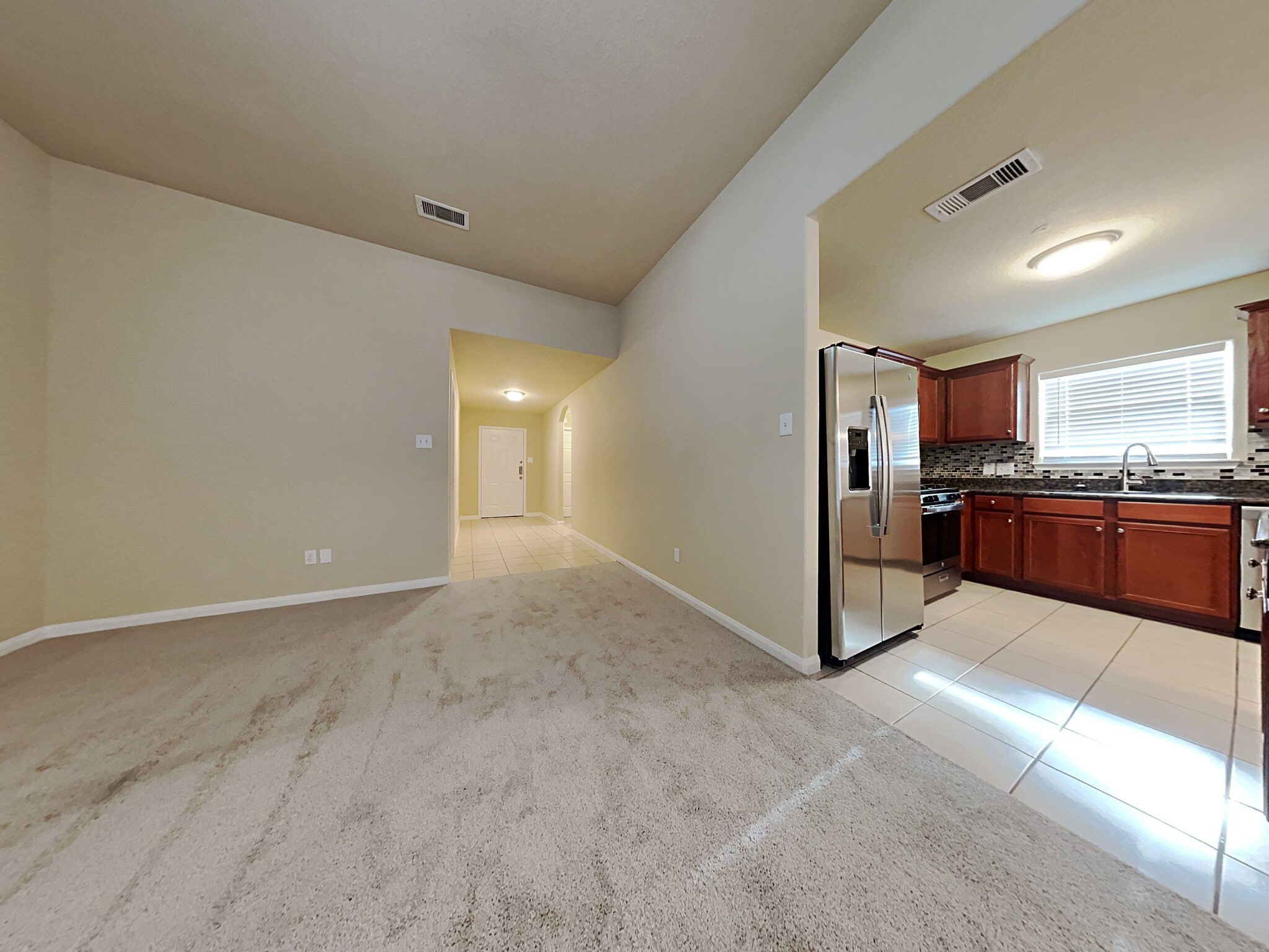 Building Photo - 923 Marigold Rd