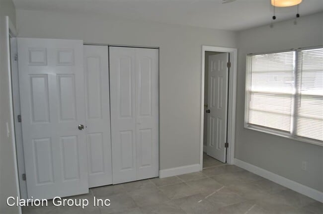Building Photo - 17 Felter Ln