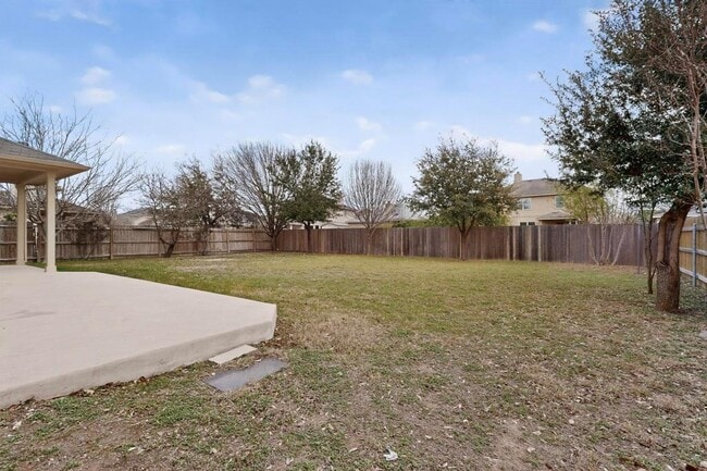 Building Photo - 322 Lone Star Blvd